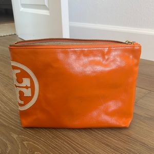Tory Burch makeup bag